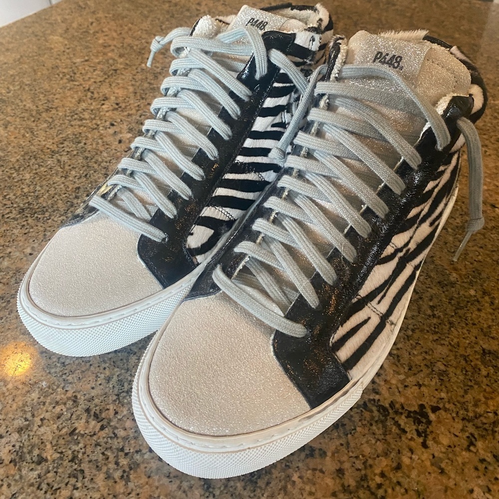 P448 zebra/sparkle hi-top